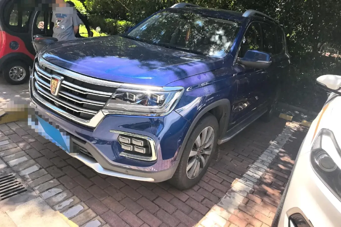 2018 Roewe RX8 2.0T 224HP L4 6AT