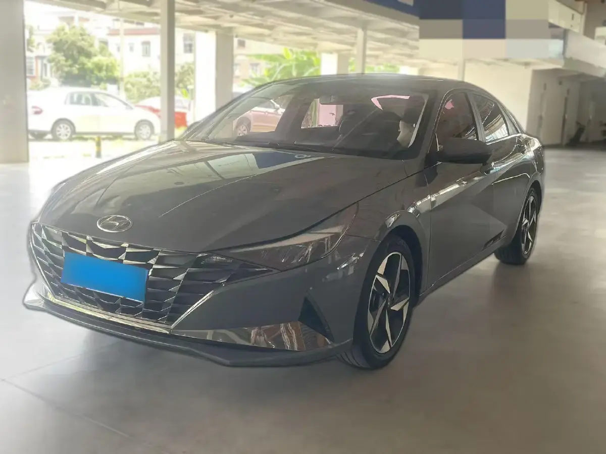 2021 Hyundai Elantra 1.5L 115HP L4 CVT