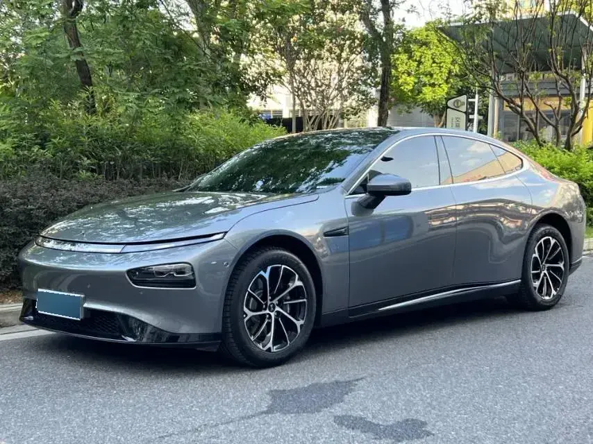 2022 Xpeng P7 BEV 77.9KWH