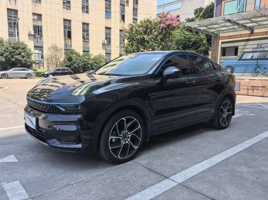 2020 LYNK&CO 05 2.0T 254HP L4 8AT
