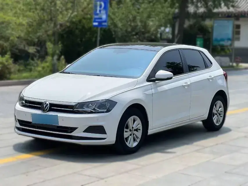 2023 Volkswagen Polo 1.5L 113HP L4 6AT