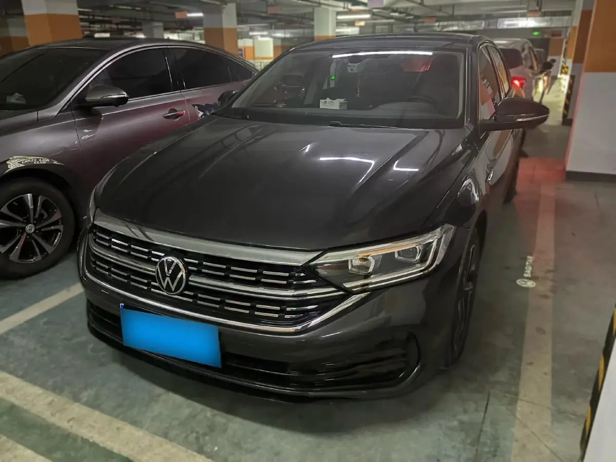 2023 Volkswagen Sagitar 1.4T 150HP L4 7DCT