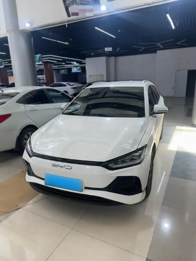 2023 BYD e2 BEV 43.2KWH