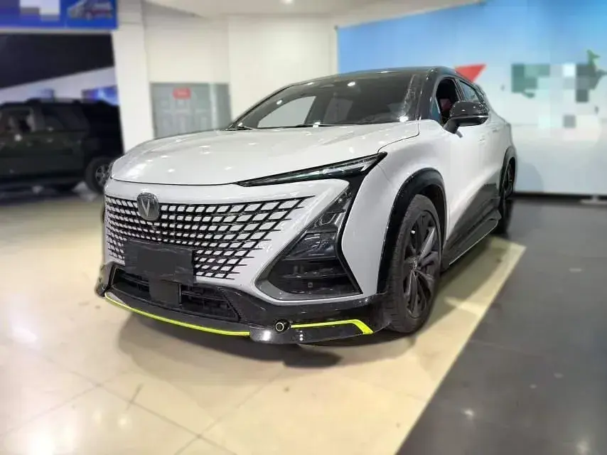 2022 ChangAn UNI-T 2.0T 233HP L4 8AT