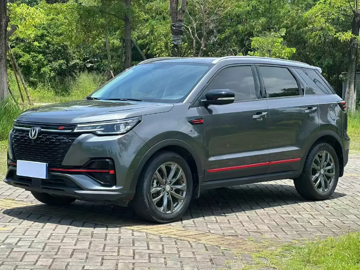2021 ChangAn CS55 Plus 1.5T 180HP L4 6MT