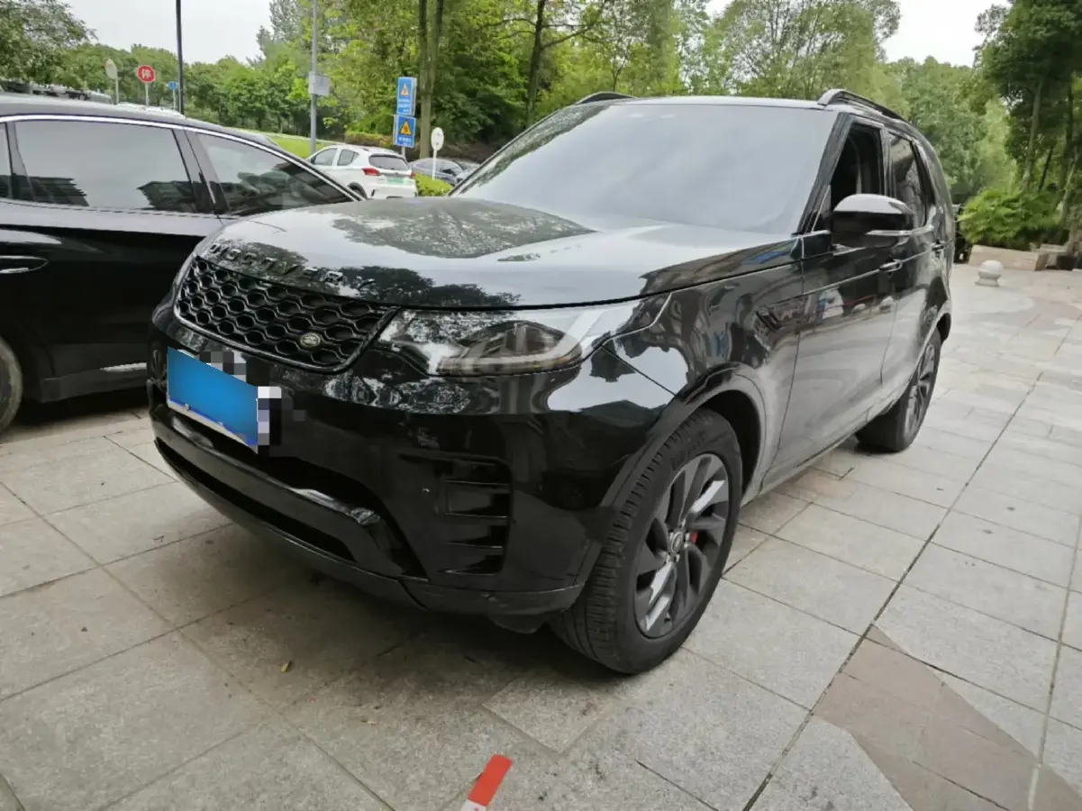 2023 Land Rover Discovery 2.0T 300HP L4 8AT