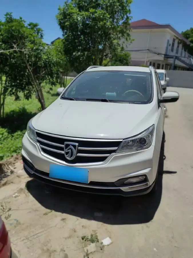 2019 BaoJun 730 1.5L 112HP L4 6MT