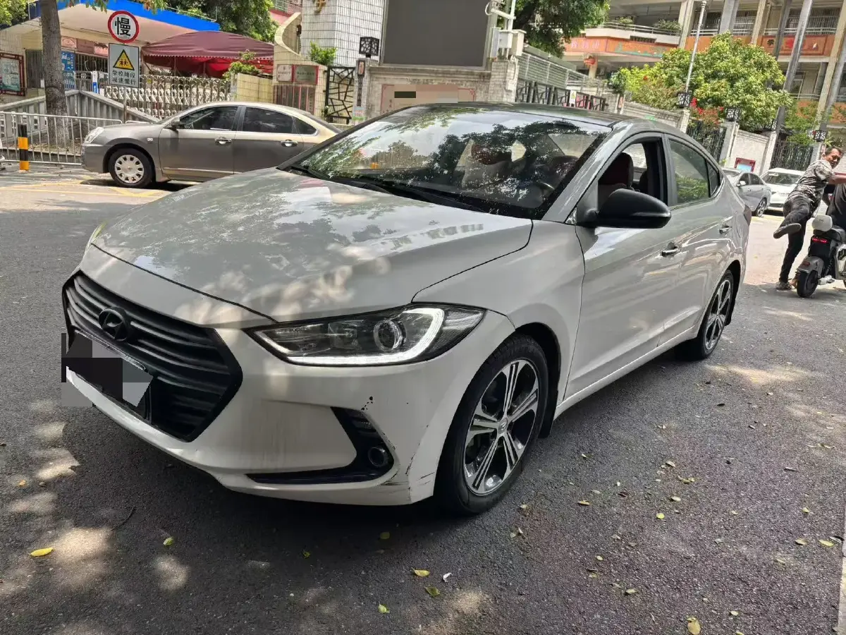 2018 Hyundai Elantra 1.4T 130HP L4 7DCT