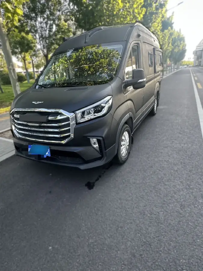 2023 MAXUS XinTu V90 2.0T 150HP L4 6MT