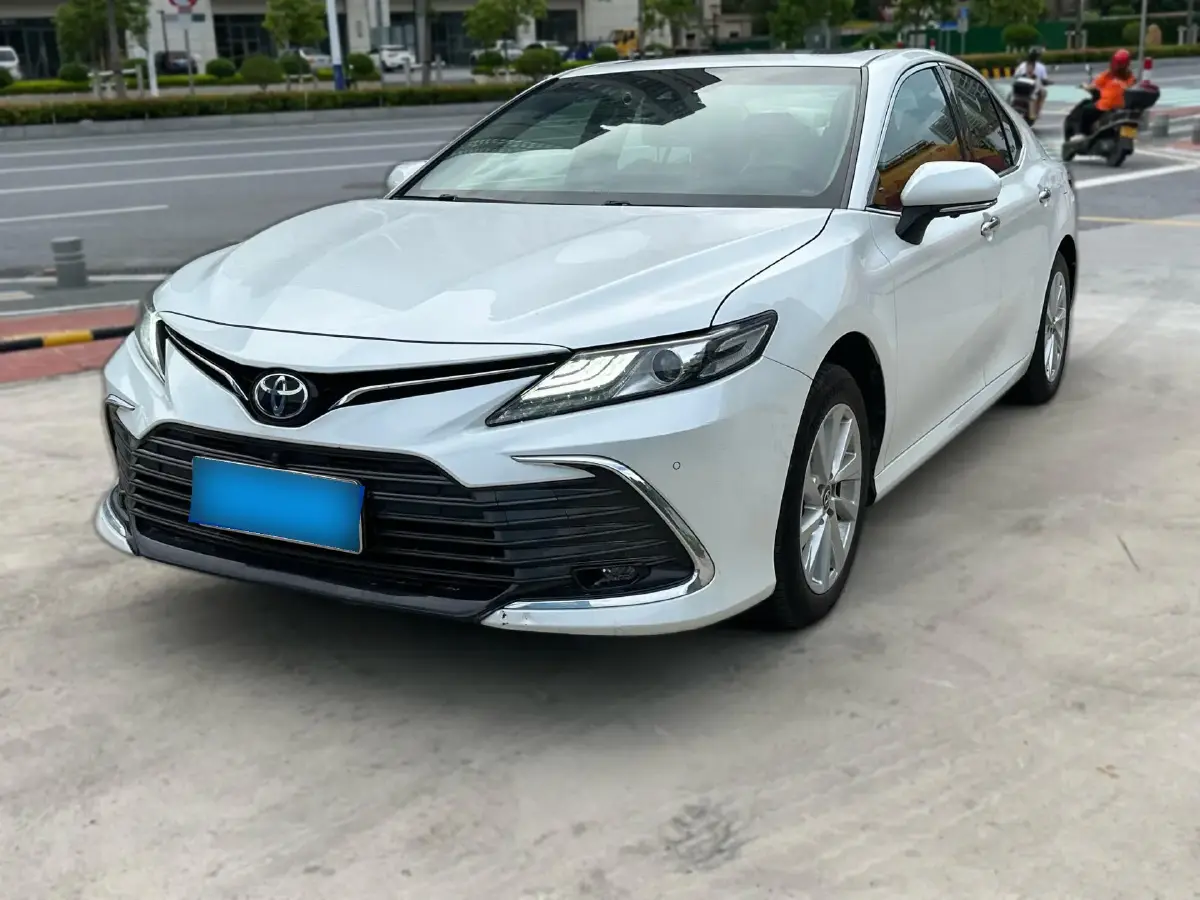 2021 Toyota Camry 2.0L 178HP L4 CVT