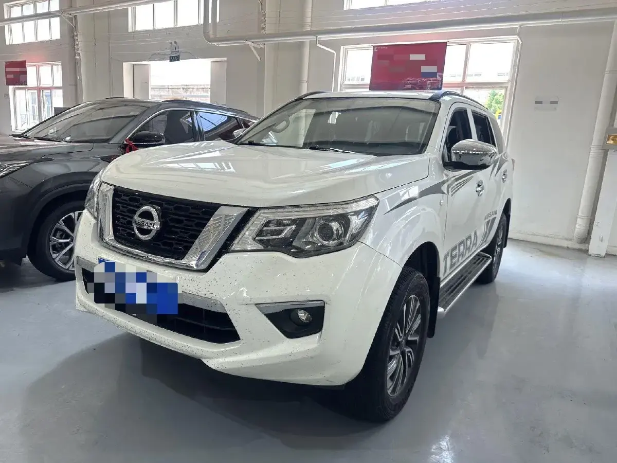 2020 Nissan Terra 2.5L 193HP L4 7AT
