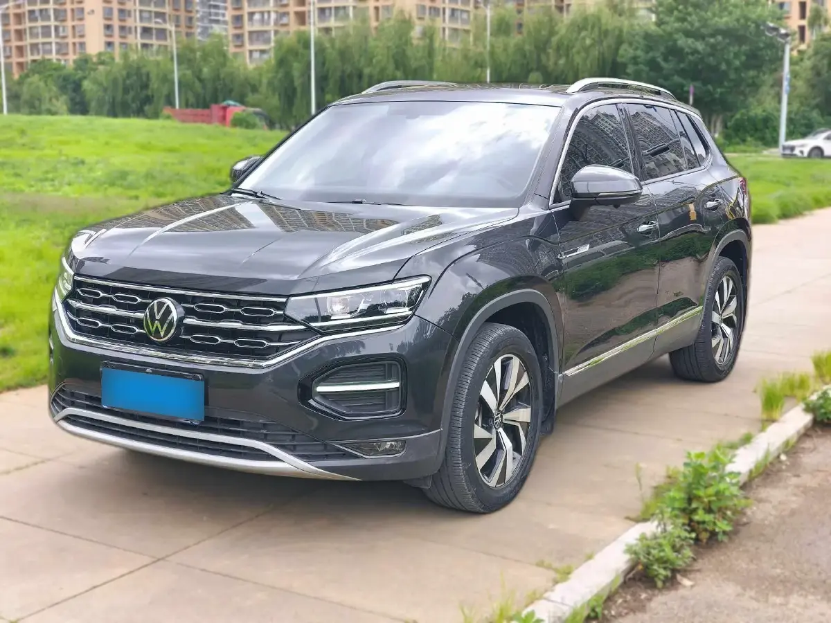 2022 Volkswagen Tayron 2.0T 186HP L4 7DCT