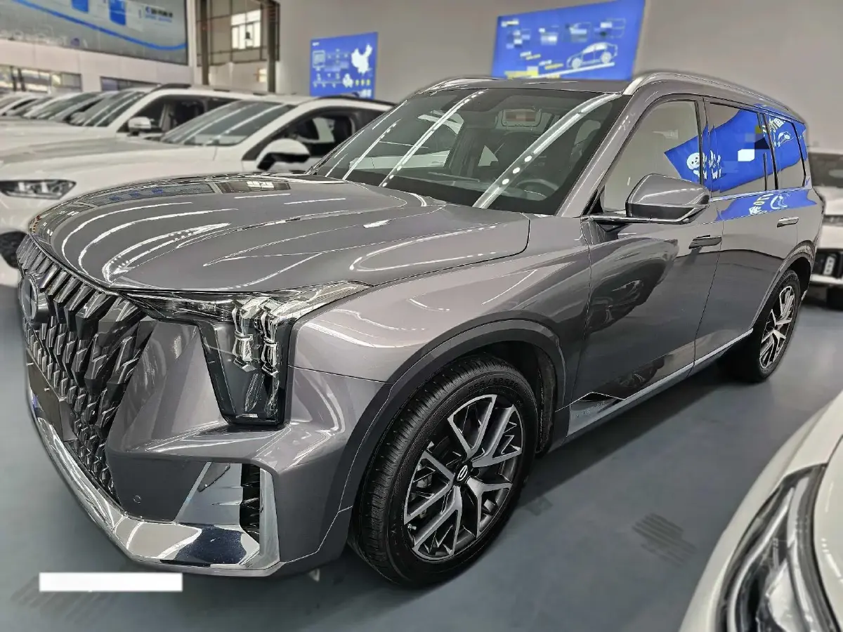 2022 GAC Trumpchi GS8 2.0T 190HP L4 E-CVT Hybrid