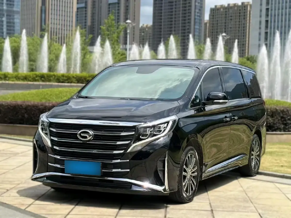 2021 GAC Trumpchi M8 2.0T 252HP L4 8AT