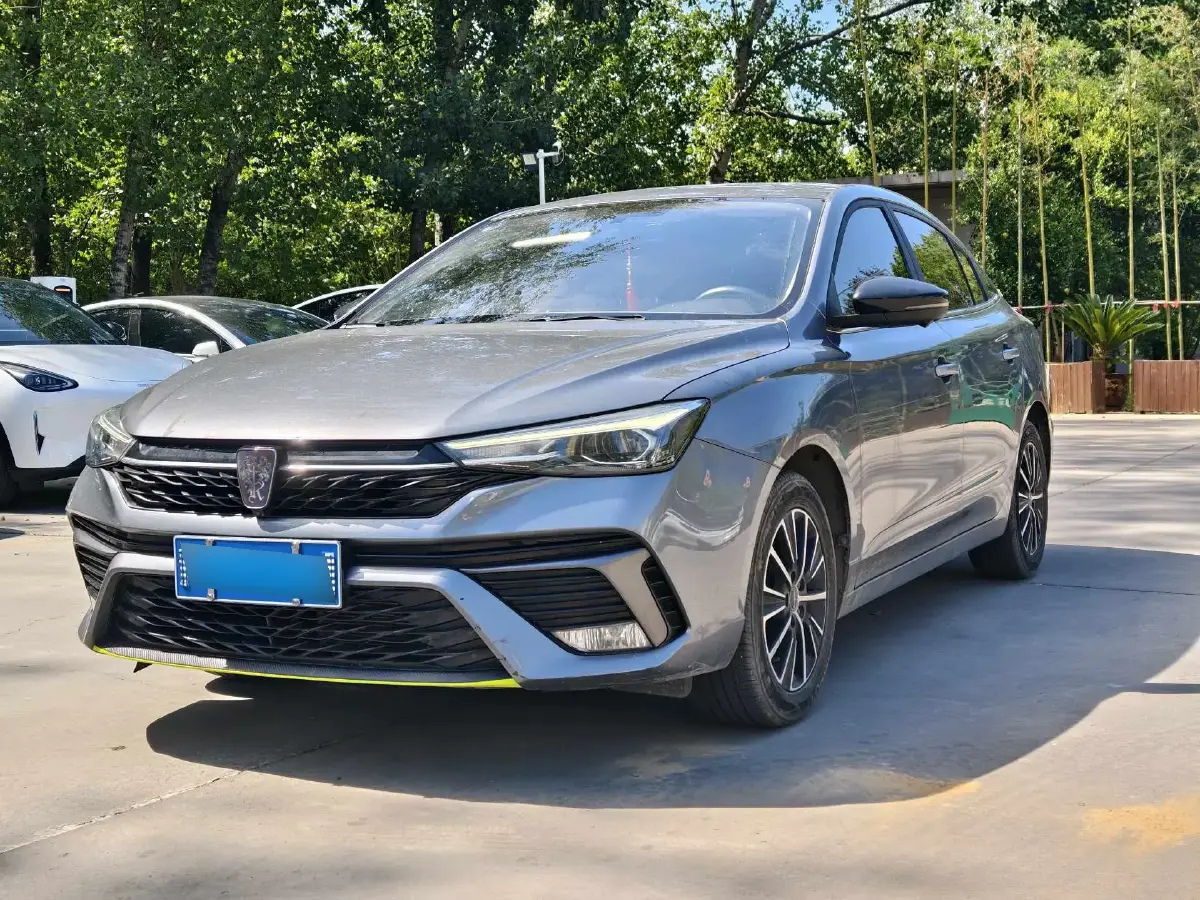 2021 Roewe i5 1.5L 120HP L4 CVT