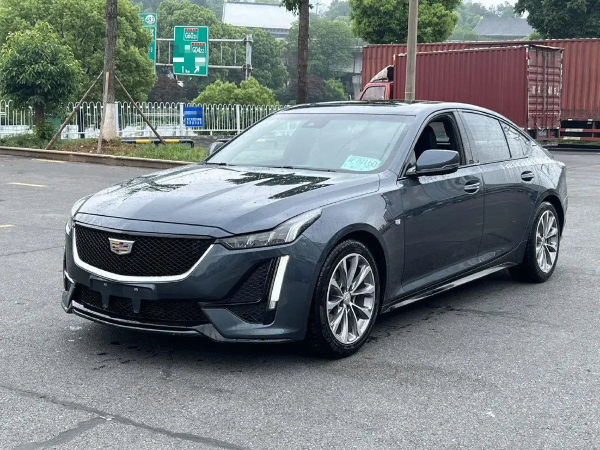 2020 Cadillac CT5 2.0T 237HP L4 10AT
