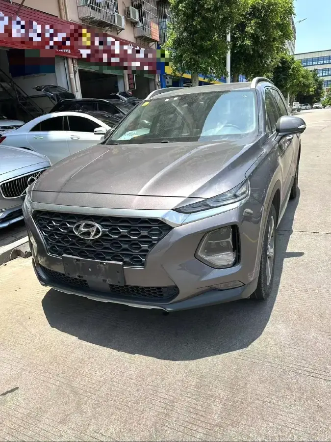 2019 Hyundai Santafe 2.0T 230HP L4 8AT