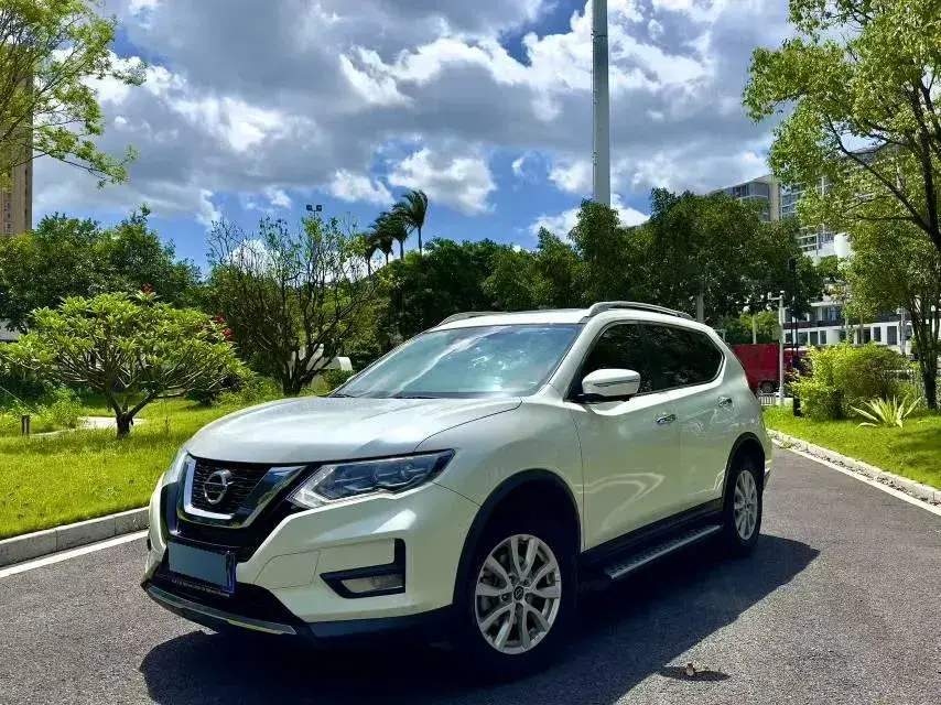 2020 Nissan X-Trail 2.0L 154HP L4 CVT