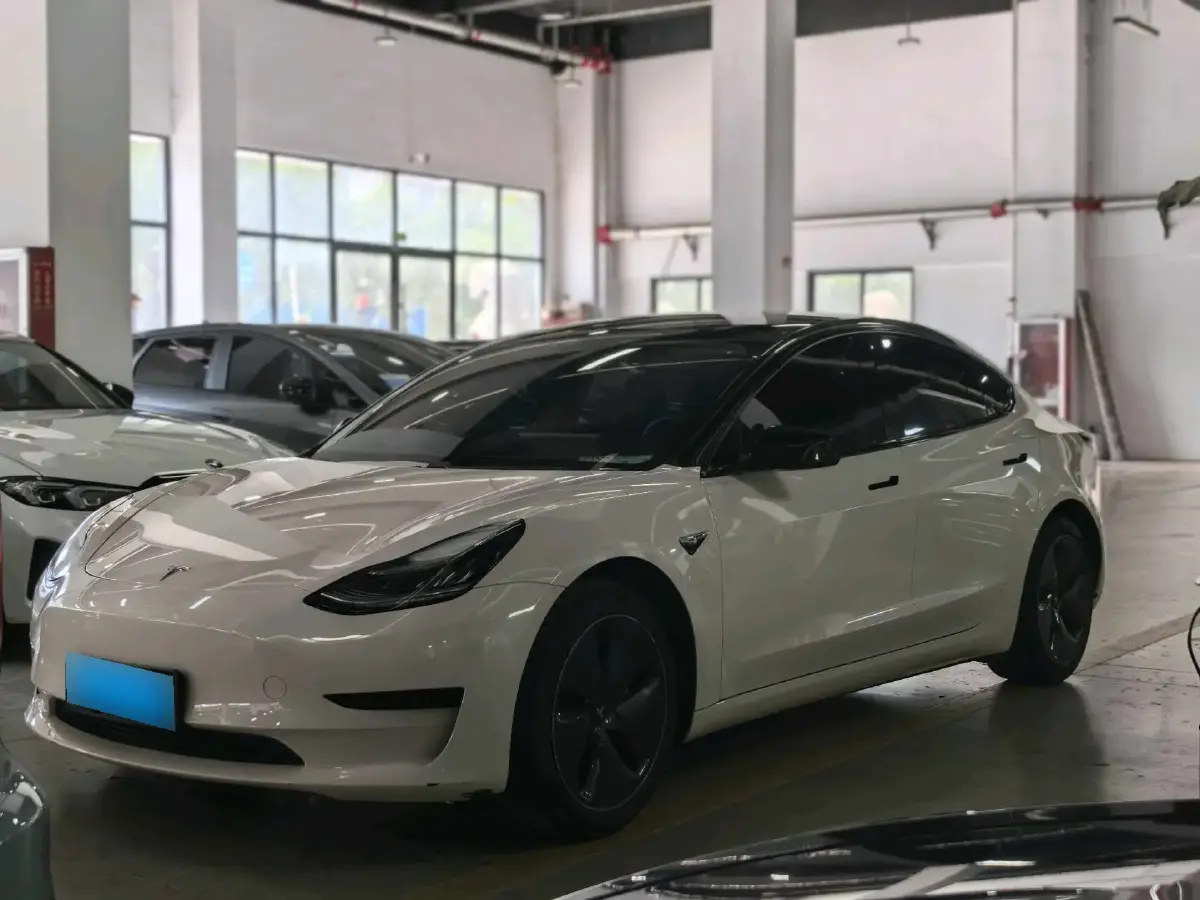 2020 Tesla Model 3 BEV 52KWH