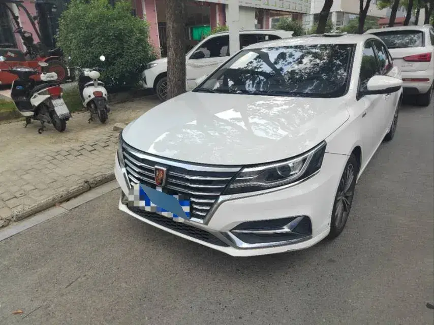 2020 Roewe i6 1.6L 125HP L4 5MT