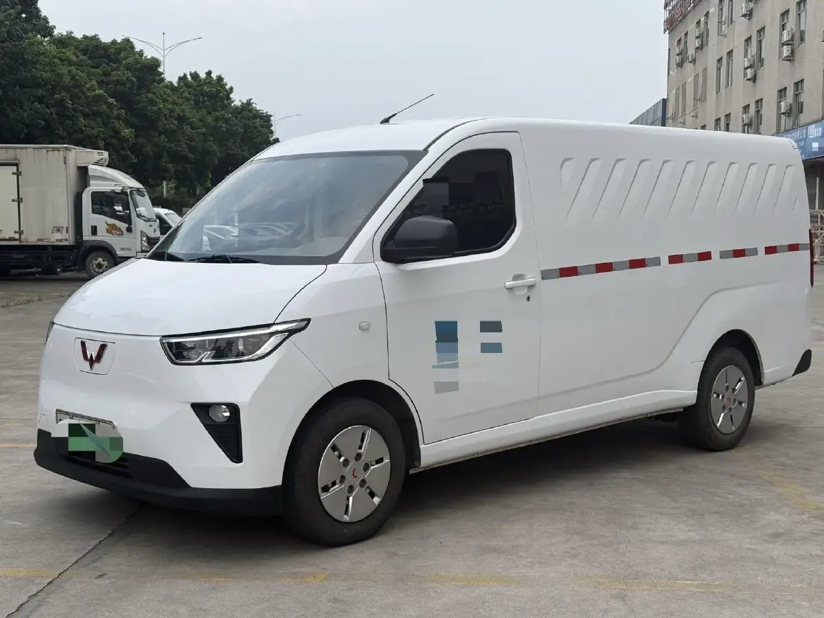 2024 WuLing YangGuang BEV 41.9KWH