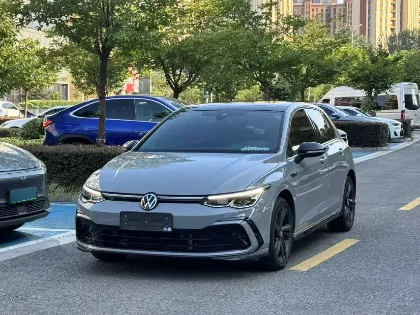 2021 Volkswagen Golf 1.4T 150HP L4 7DCT