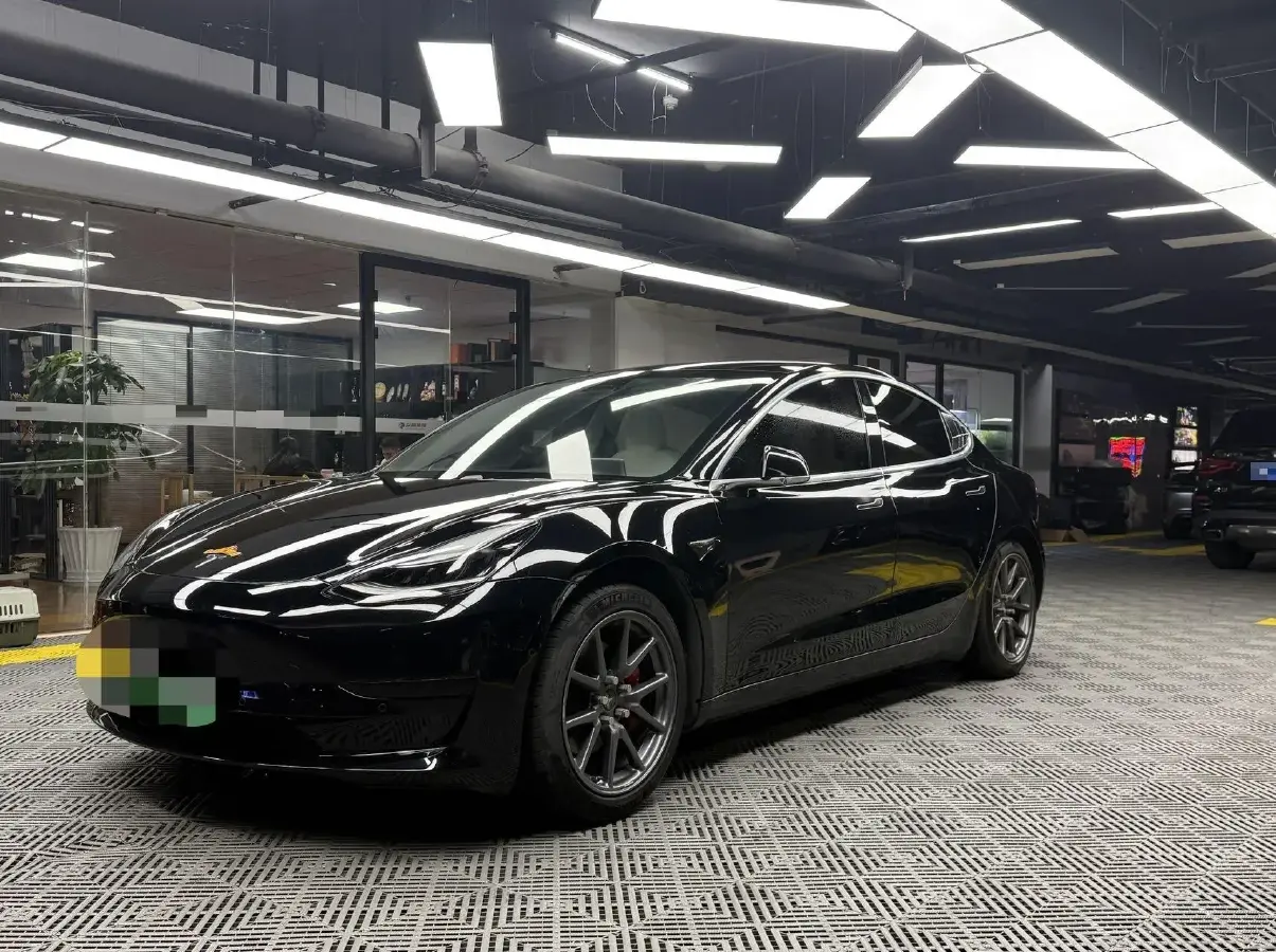2020 Tesla Model 3 BEV 52KWH