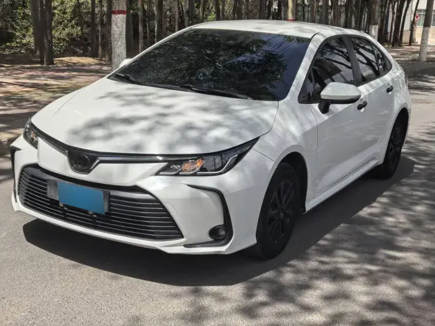 2021 Toyota Corolla 1.2T 116HP L4 CVT