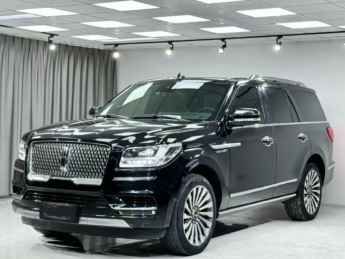 2020 Lincoln Navigator 3.5T 388HP V6 10AT