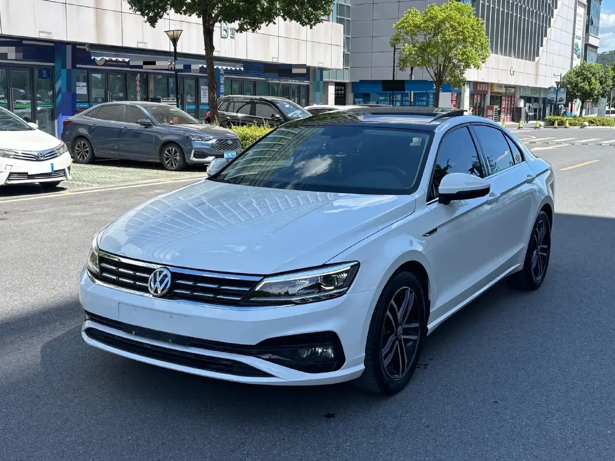 2021 Volkswagen Lamando 1.4T 150HP L4 7DCT
