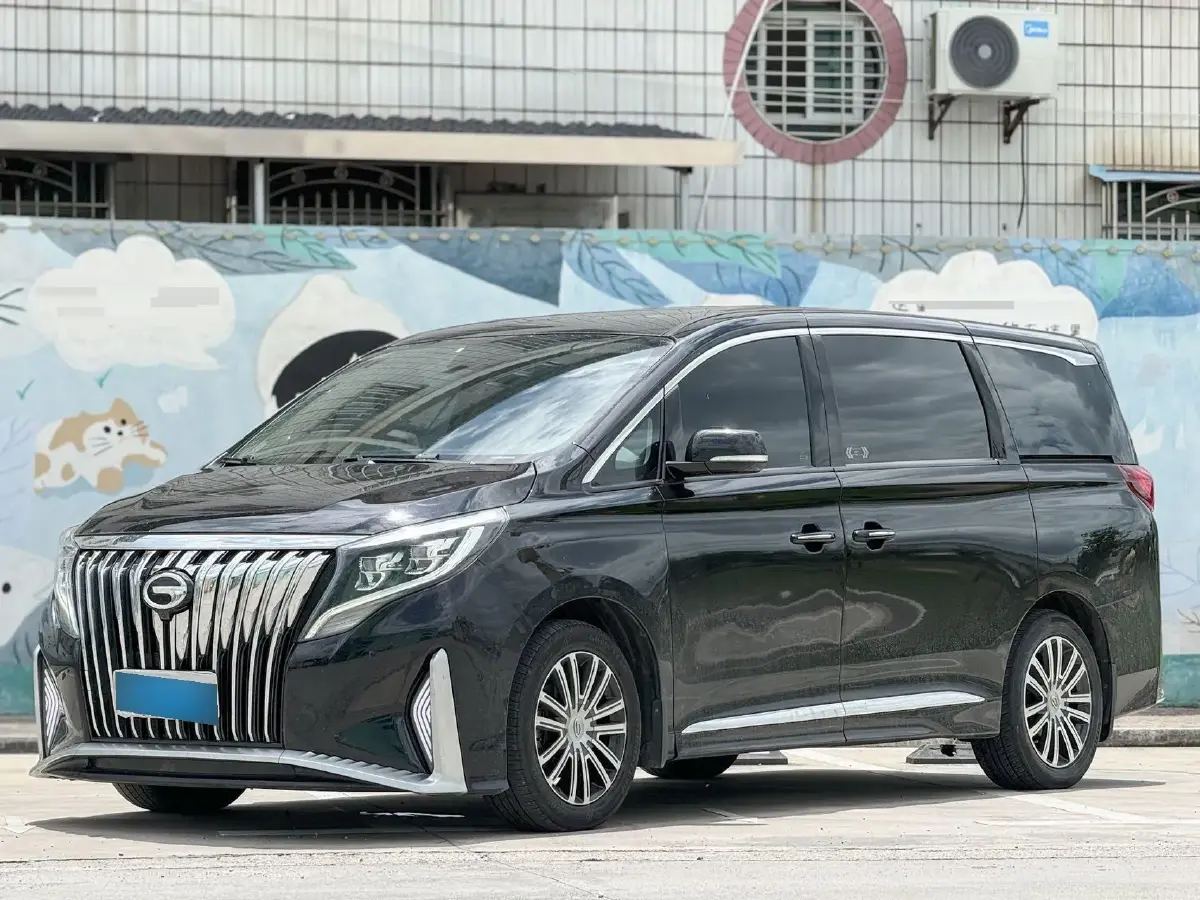 2021 GAC Trumpchi M8 2.0T 252HP L4 8AT