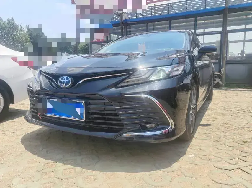 2023 Toyota Camry 2.5L 178HP L4 E-CVT Hybrid