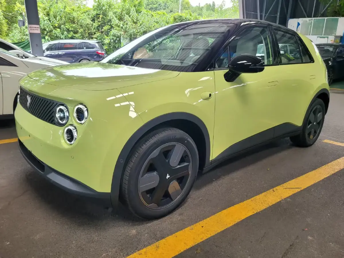 2025 Firefly Firefly BEV