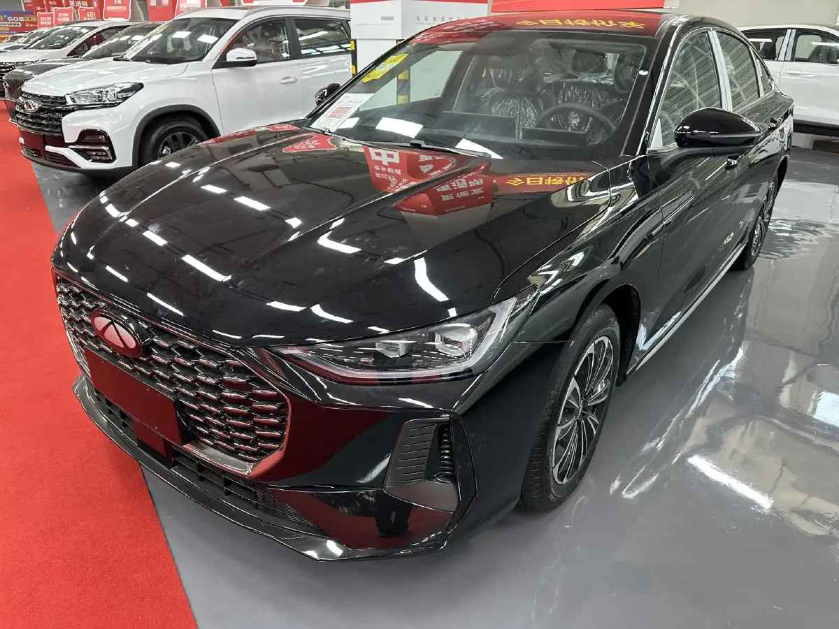 2025 Fulwin FulwinA8L 1.5T 156HP L4 1DHT PHEV 18.67KWH