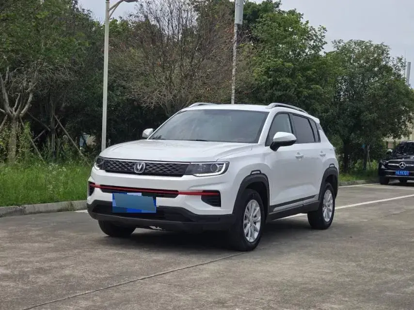 2021 ChangAn CS35 Plus 1.6L 128HP L4 5MT