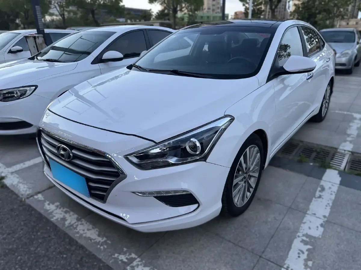 2017 Hyundai Mistra 1.8L 143HP L4 6AT