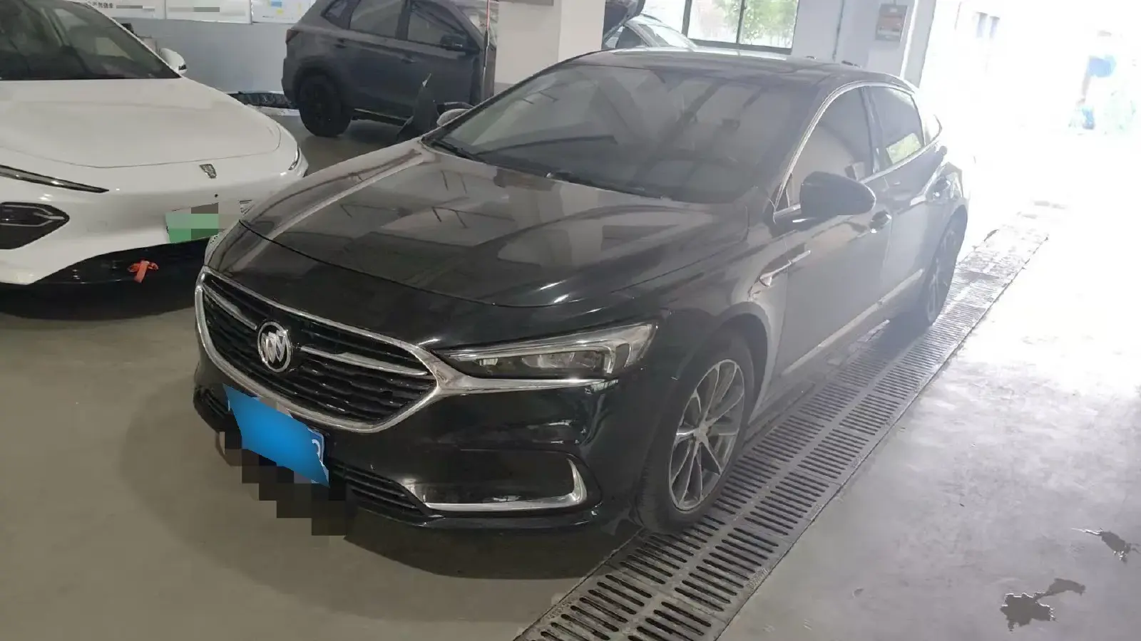 2021 Buick Larcosse 2.0T 237HP L4 9AT