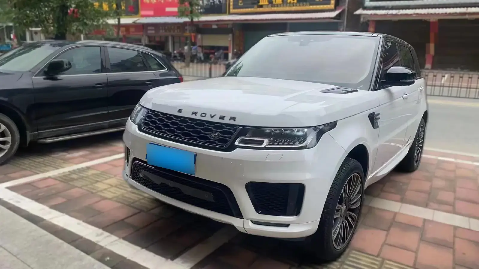 2020 Land Rover Range Rover Sport 3.0T 360HP L6 8AT
