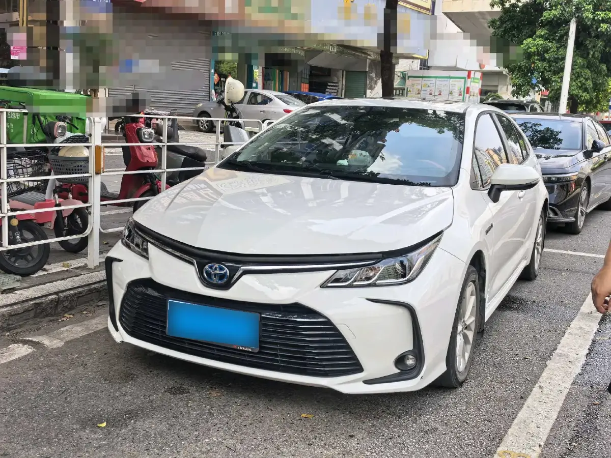 2021 Toyota Corolla 1.8L 98HP L4 E-CVT Hybrid