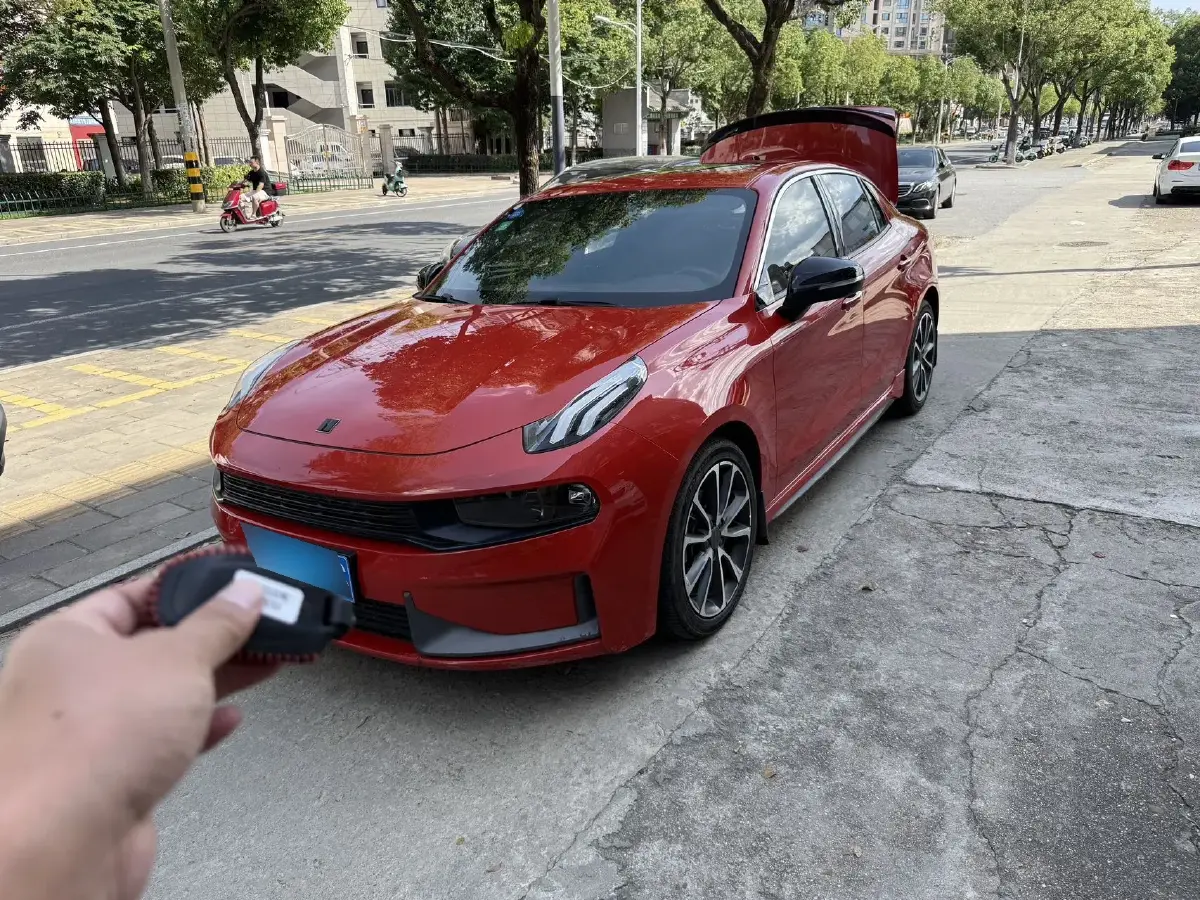 2019 LYNK&CO 03 1.5T 180HP L3 7DCT