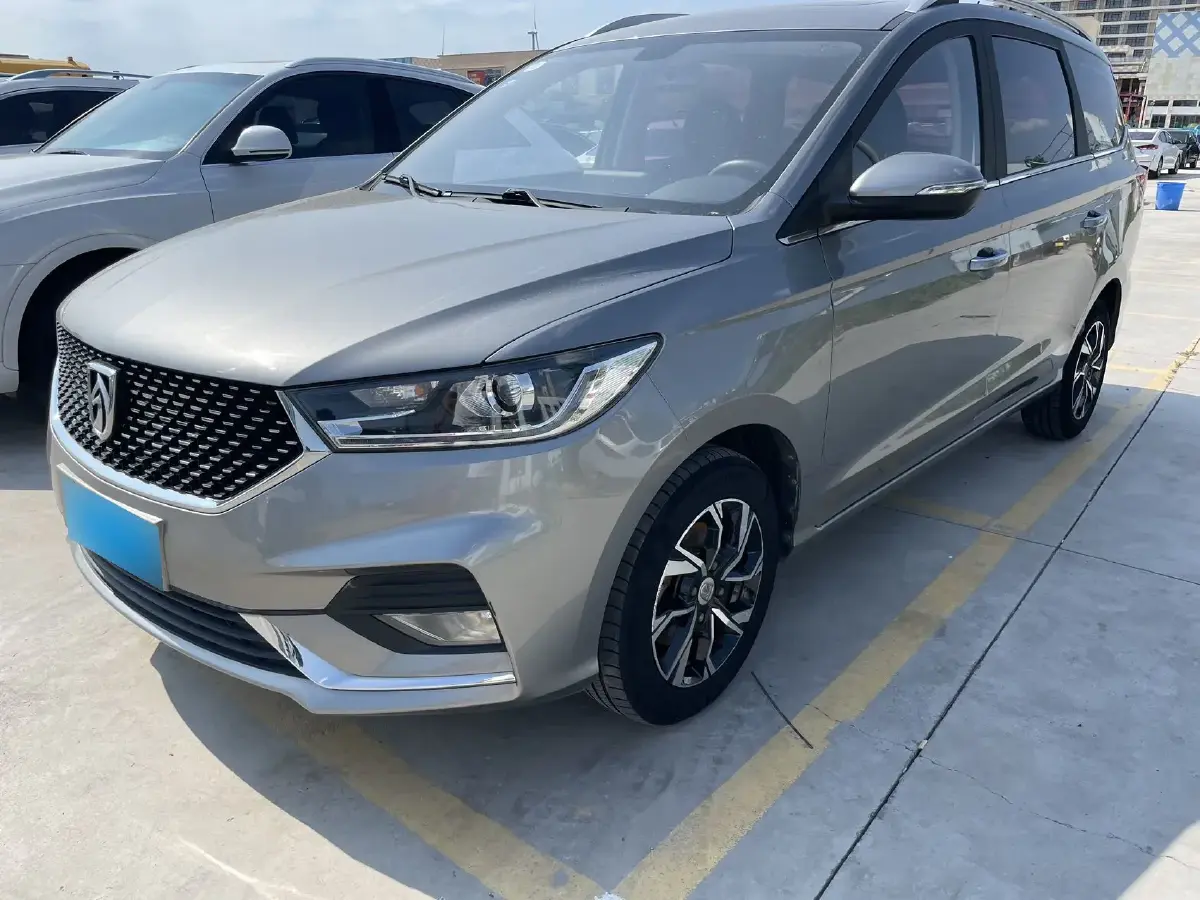 2019 BaoJun 360 1.5L 99HP L4 6MT