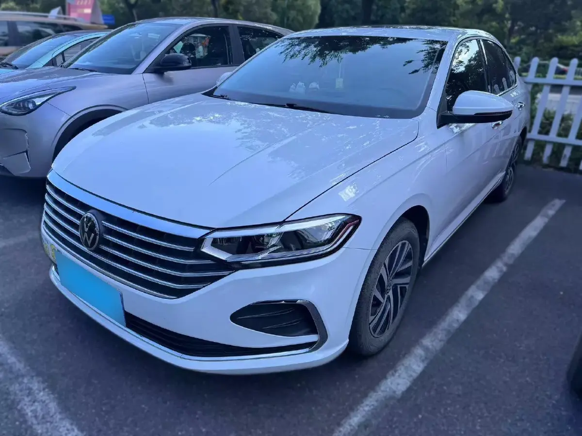 2023 Volkswagen Lavida 1.5L 110HP L4 6AT