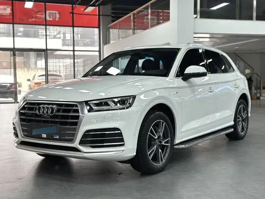 2020 Audi Q5L 2.0T 252HP L4 7DCT