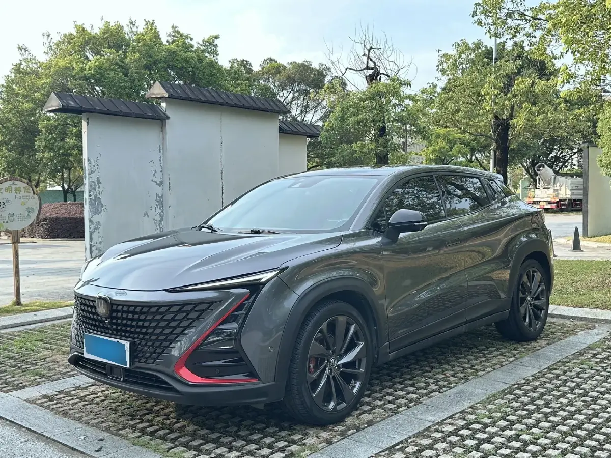 2020 ChangAn UNI-T 1.5T 180HP L4 7DCT