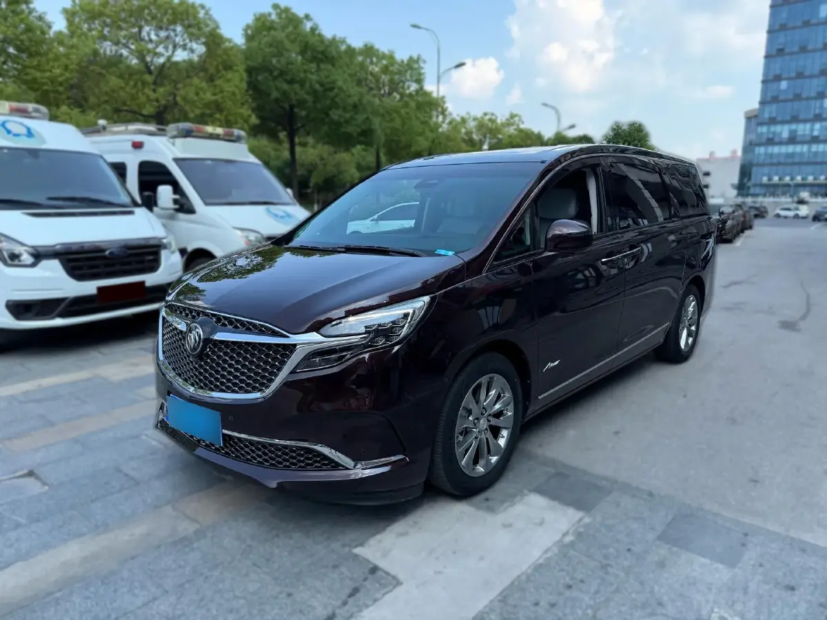 2022 Buick GL8 2.0T 237HP L4 9AT