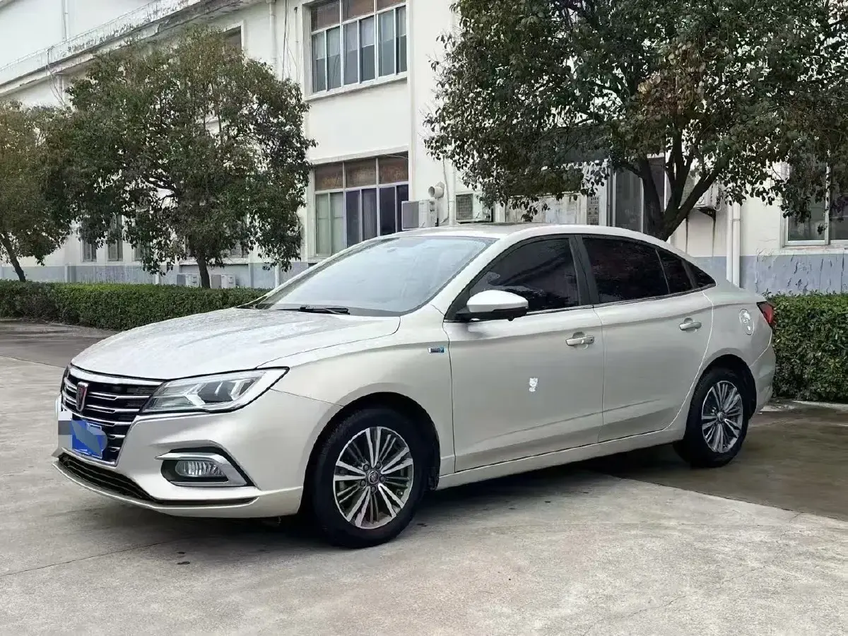 2019 Roewe i5 1.5L 120HP L4 CVT