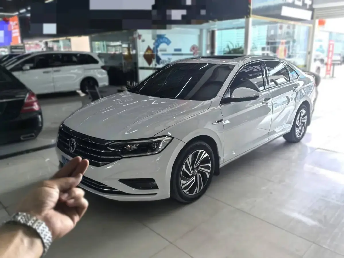 2021 Volkswagen Sagitar 1.4T 150HP L4 7DCT