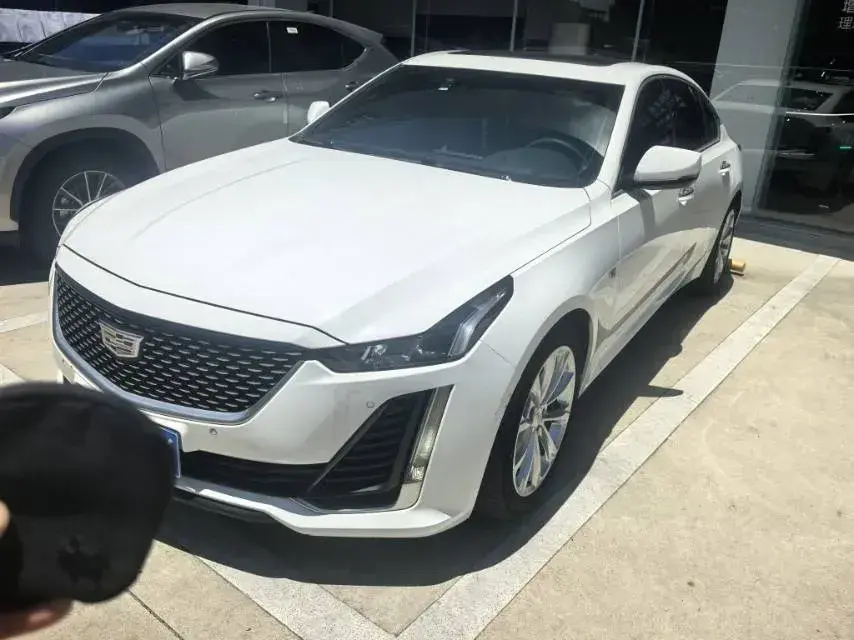 2020 Cadillac CT5 2.0T 237HP L4 10AT