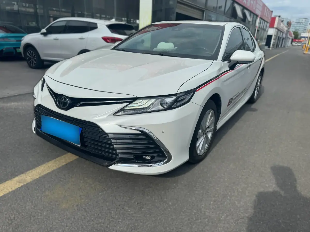 2021 Toyota Camry 2.0L 178HP L4 CVT
