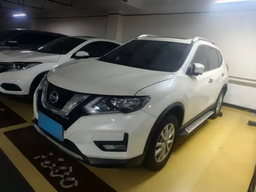 2020 Nissan X-Trail 2.0L 154HP L4 CVT